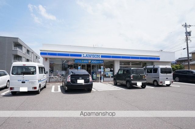 コンビニ　ローソン（コンビニ）まで211m