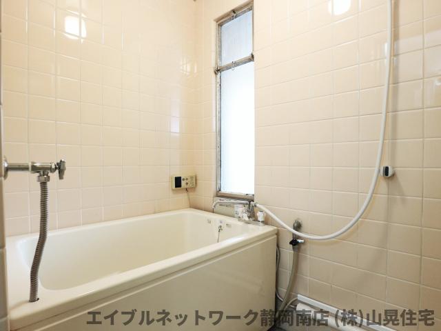 バス・シャワールーム　日々の暮らしに欠かせないお風呂です