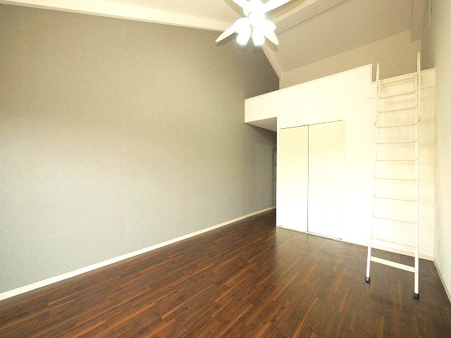 その他部屋・スペース　イメージとして同建物他部屋を表示しています