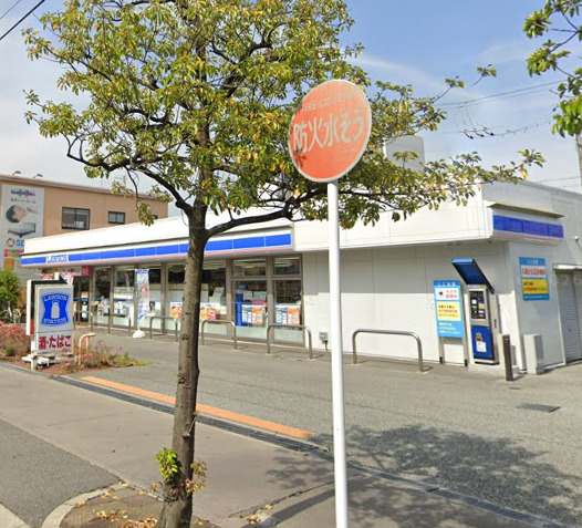 コンビニ　ローソン 西宮市立中央病院前店（コンビニ）まで401m