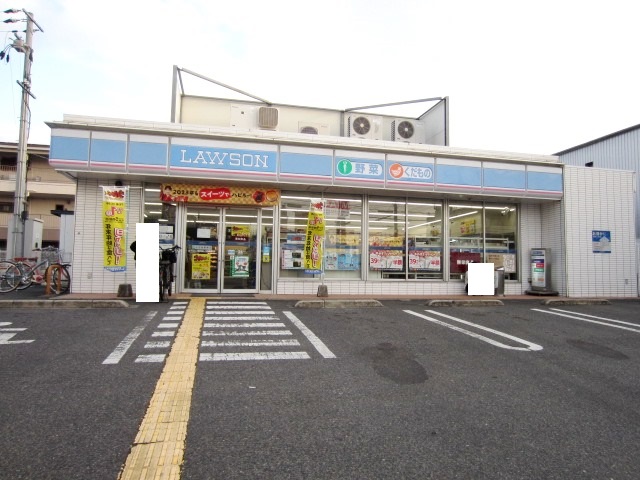 コンビニ　ローソン 岸和田上野町東店（コンビニ）まで382m