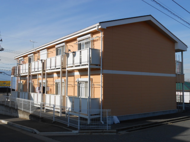 建物外観　バルコニー側を南東方向より撮影