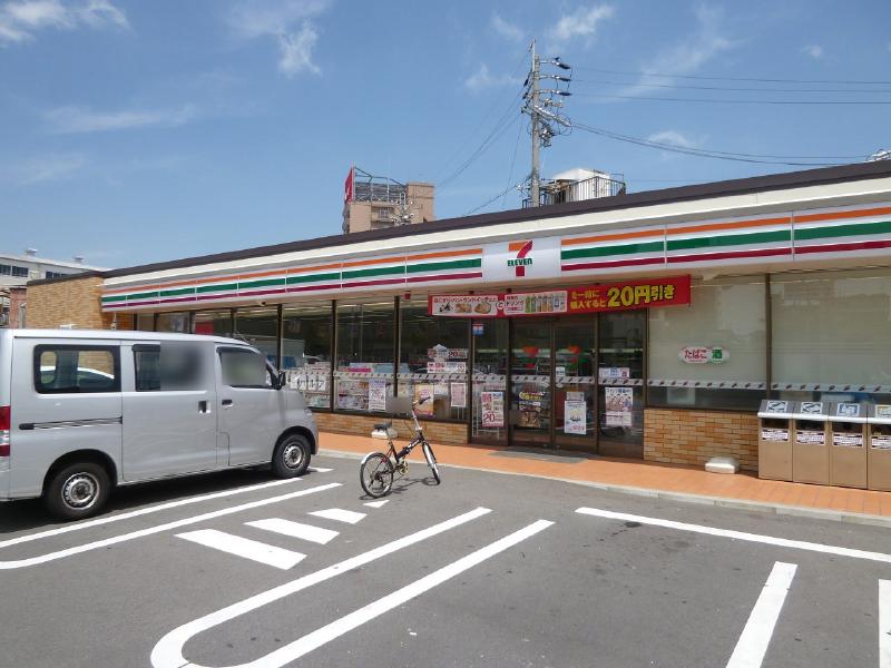 コンビニ　セブンイレブン 名古屋西日置２丁目店（コンビニ）まで303m