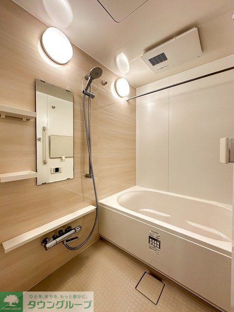 バス・シャワールーム　※写真は同タイプ住戸です。