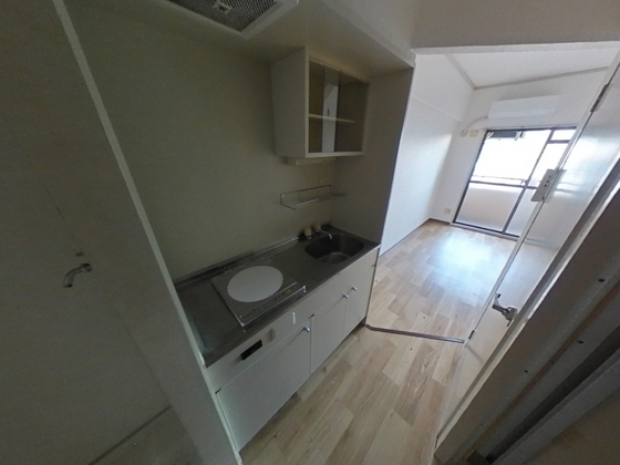 キッチン　※別部屋の写真です