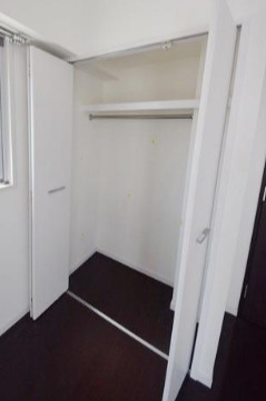 収納　別タイプ部屋　参考写真です