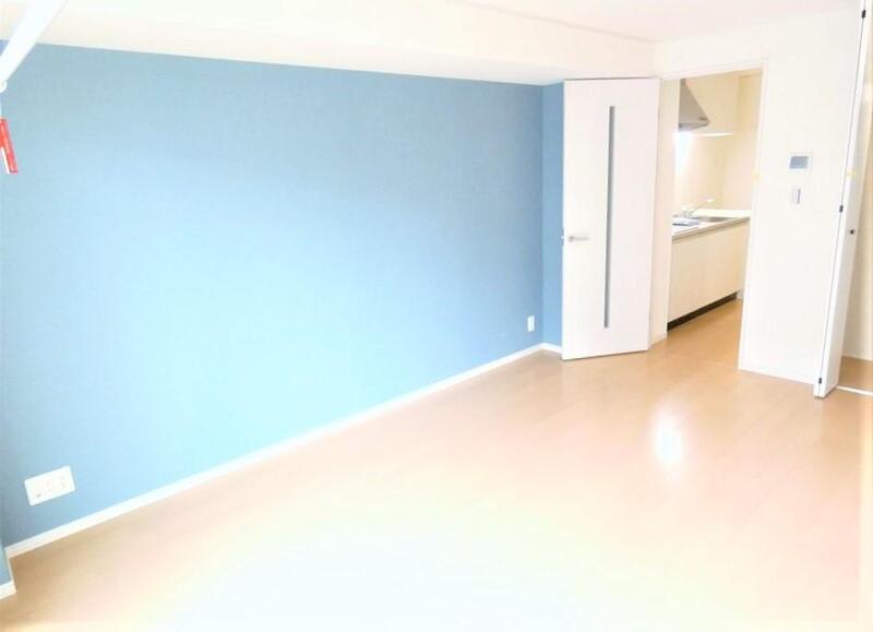 居室・リビング　※同物件、別部屋になります。