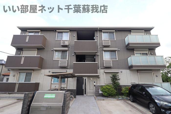 建物外観　外観は落ち着いています