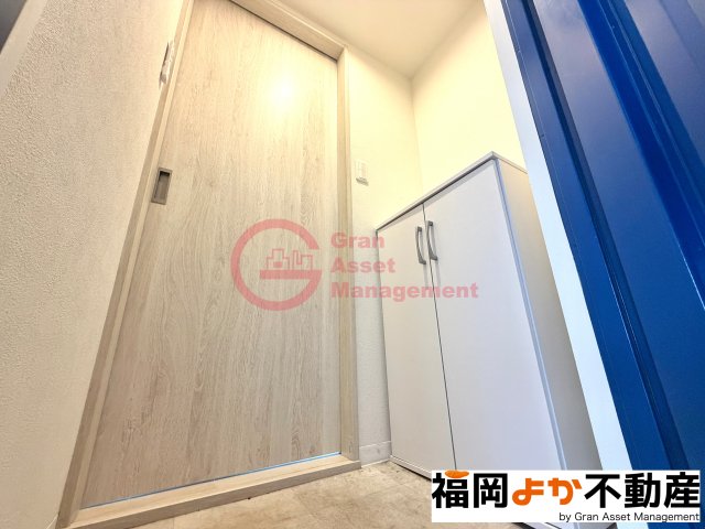 玄関　【福岡よか不動産】ゆったりとした玄関です