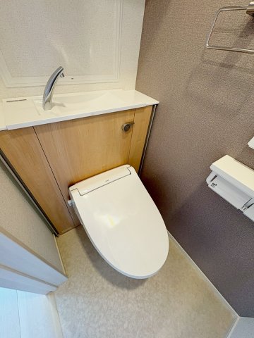 トイレ　トイレもきれいです