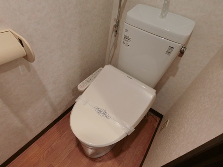 ＪＲ千歳線 北広島駅 徒歩11分 6階建 築31年のトイレ写真