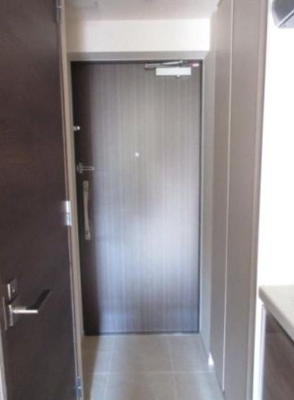 玄関　別タイプ部屋　参考写真です