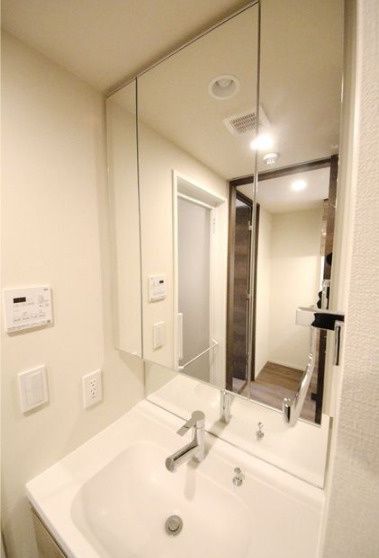 洗面設備　別タイプ部屋　参考写真です