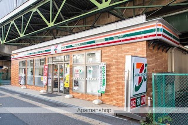 コンビニ　セブン-イレブン 京急ＳＴ大森海岸店（コンビニ）まで209m