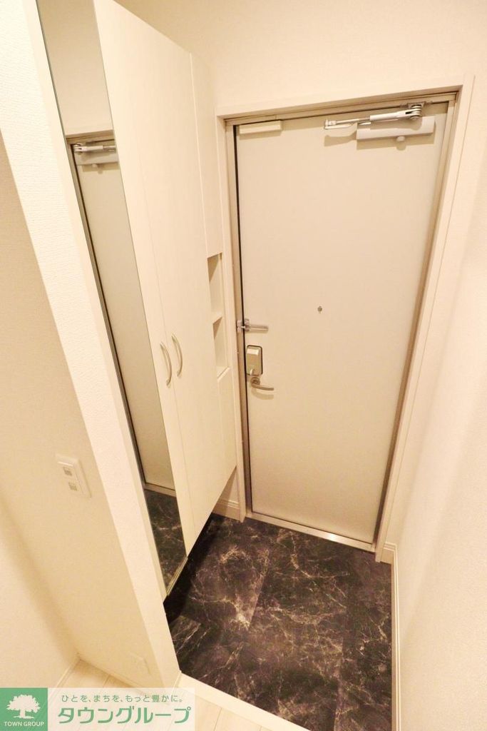 玄関　他号室参考写真