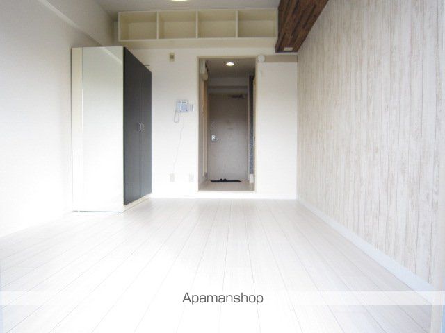 ST1118の居間写真