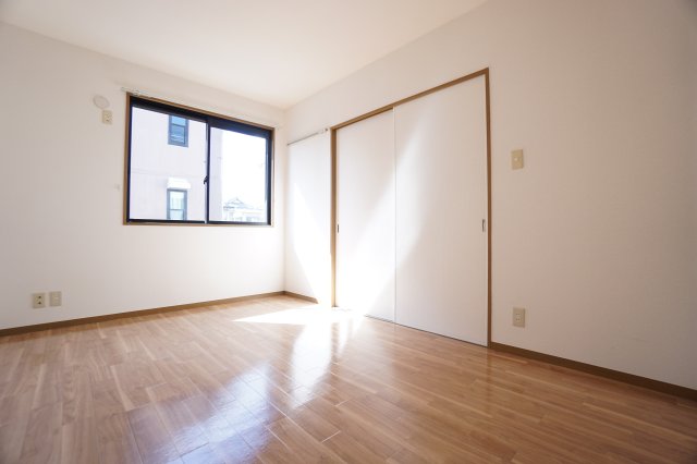その他部屋・スペース　※同物件、反転タイプの写真になります。