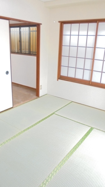 水澤ハイツの居間写真