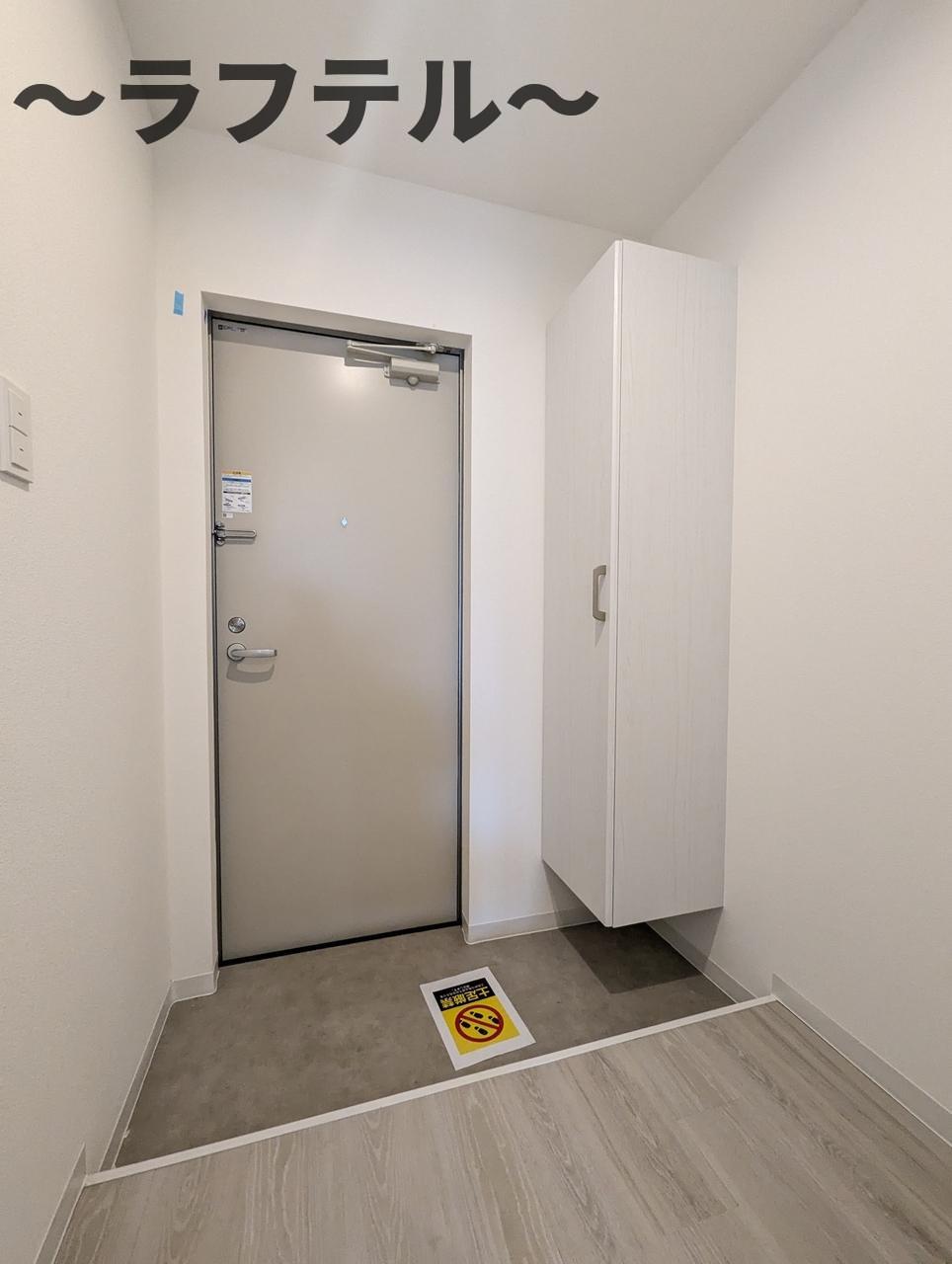 玄関　同メーカー施工　別部屋イメージ写真