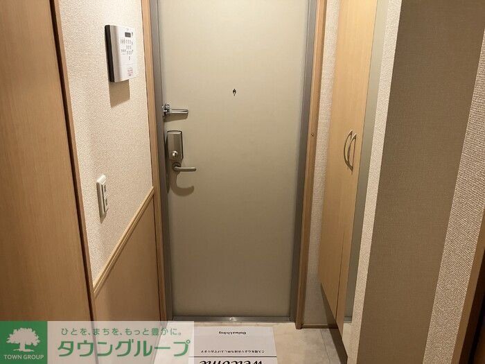 玄関　お問合せはタウンハウジングまで！※現地待合わせ相談可能