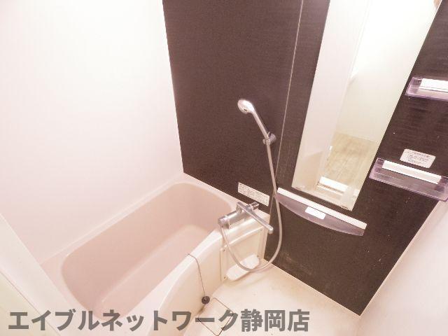静岡鉄道静岡清水線 新静岡駅 徒歩2分 7階建 築10年の風呂写真