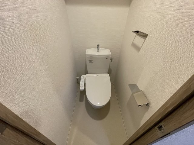 トイレ　モデル写真
