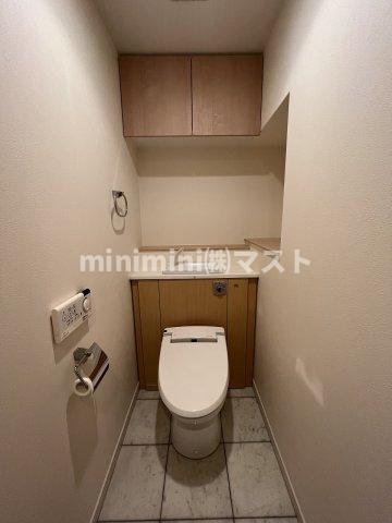 リーガル北堀江のトイレ写真