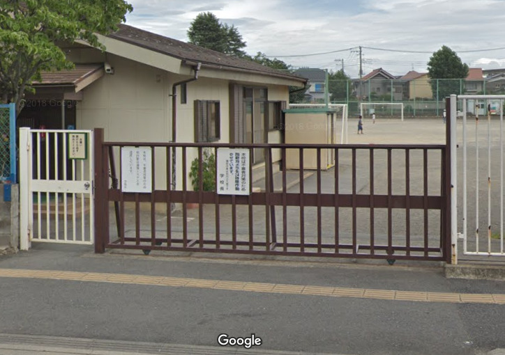 小学校　日野市立潤徳小学校（小学校）まで1376m