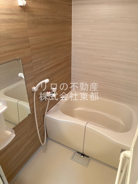 バス・シャワールーム　花粉・梅雨の時期にオススメの浴室乾燥機付きバスルームです♪