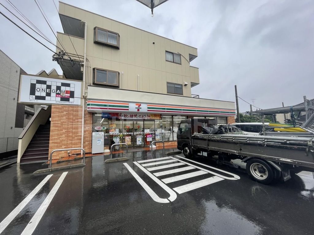 コンビニ　セブンイレブンさいたま北袋町2丁目店（コンビニ）まで200m