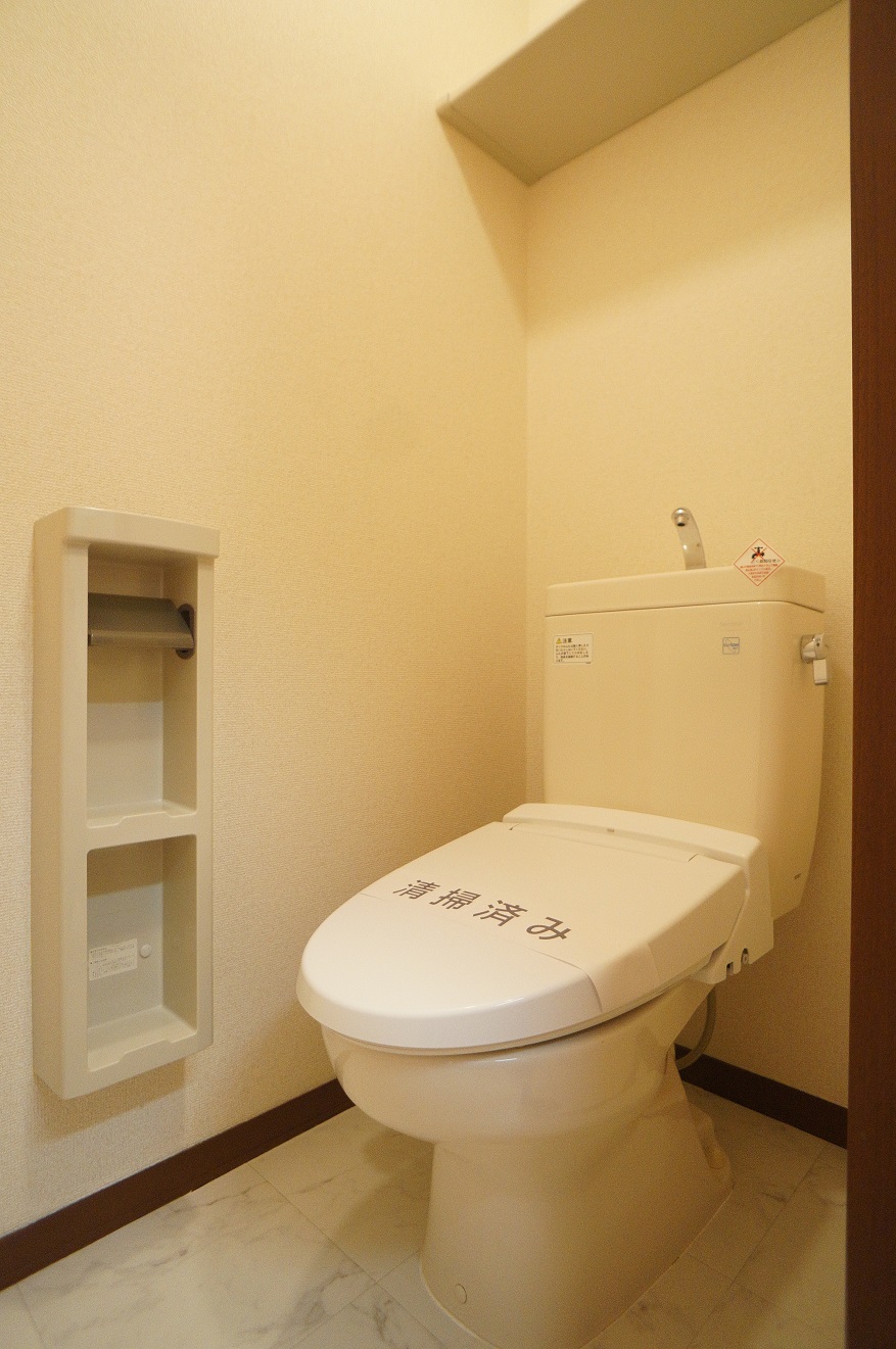 トイレ　同間取り・別のお部屋の写真です。