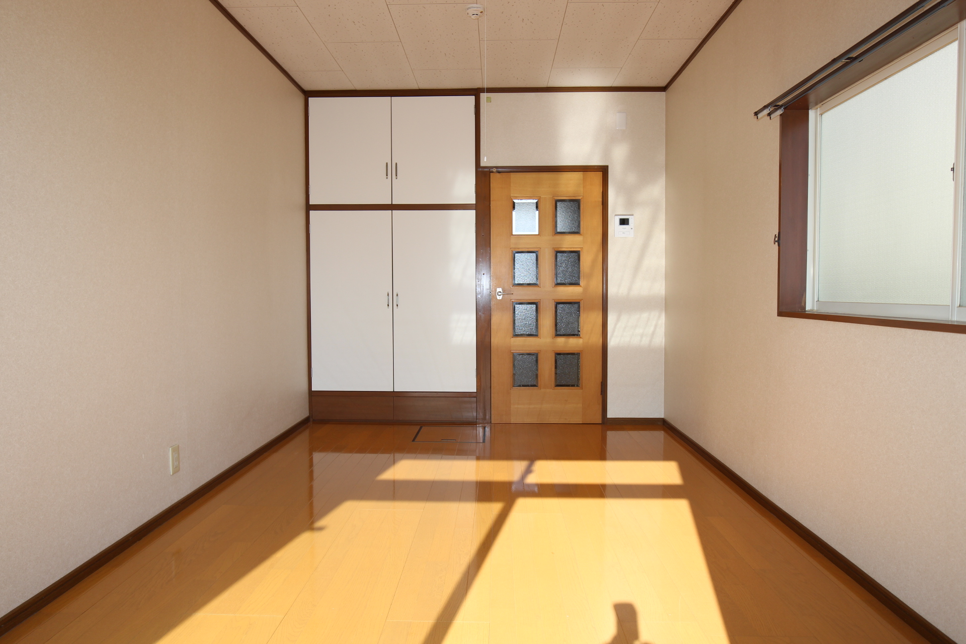 居室・リビング　洋室(7.5畳)