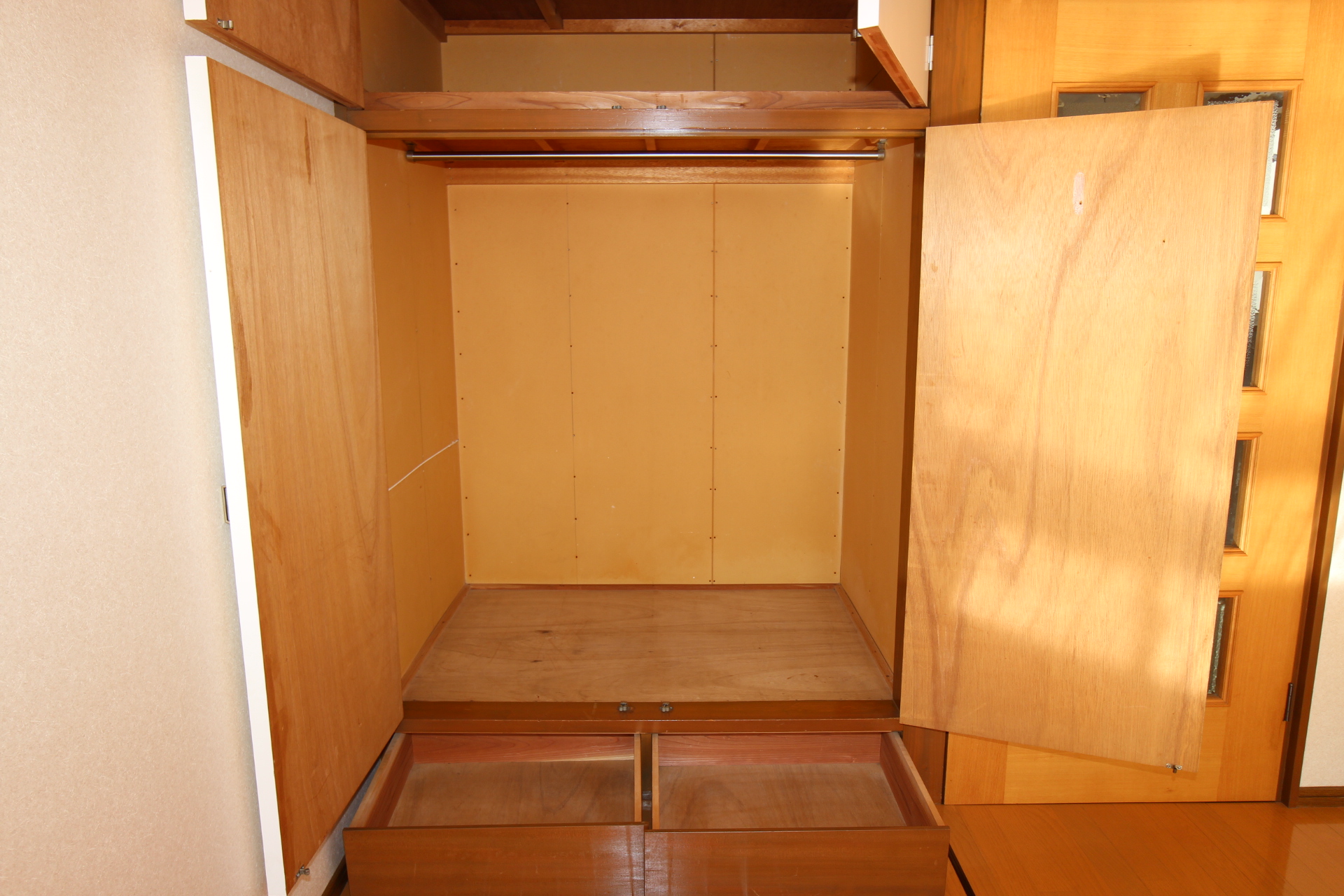 収納　洋室収納