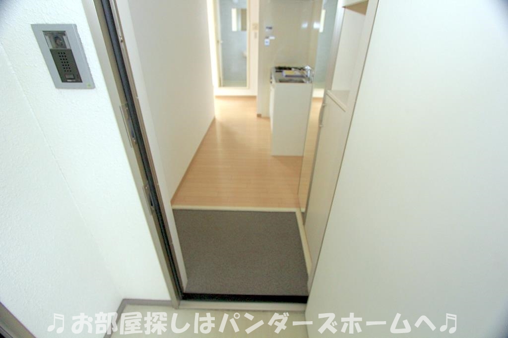 アグライア有馬の玄関写真