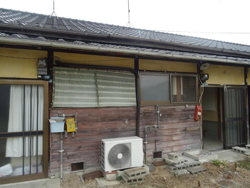 上田貸家（鯉池）の建物外観