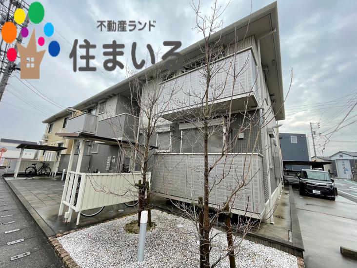 知立市池端のアパートの建物外観