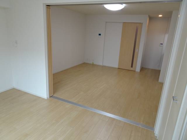 居室・リビング　リビング