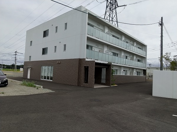 Amenity Court AMB