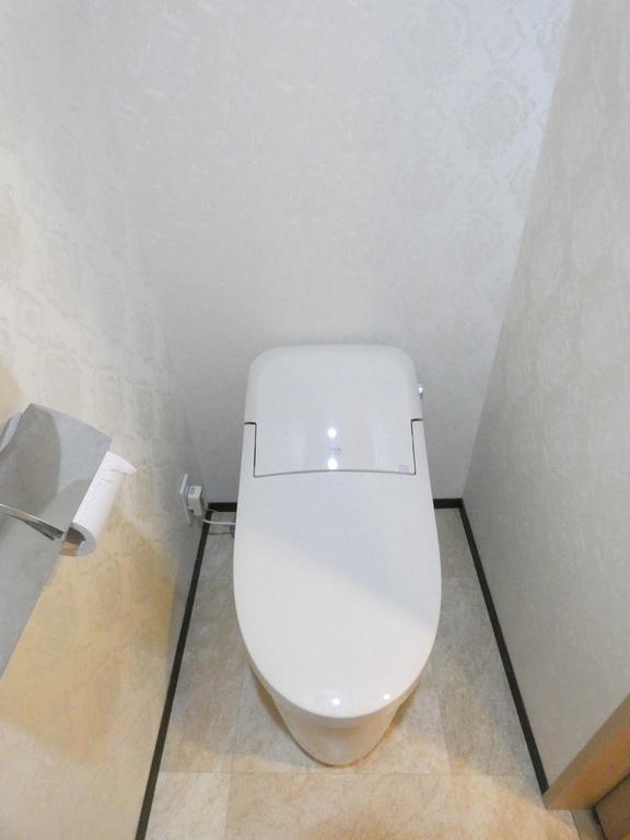 トイレ　トイレ