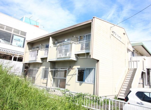 静岡県三島市若松町（アパート）の賃貸物件の外観