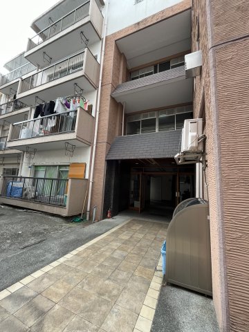 橋爪ビルの建物外観