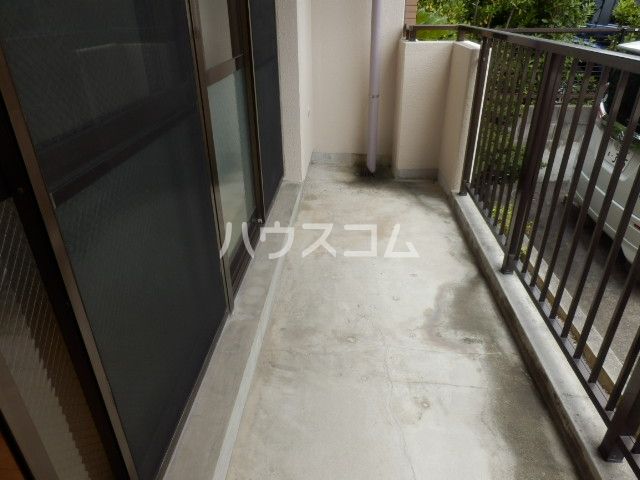 【名古屋市緑区若田のマンションのバルコニー】