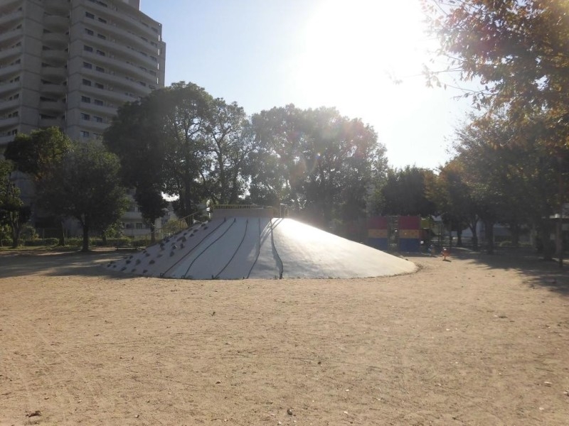 【アビリティ岡本南の公園】