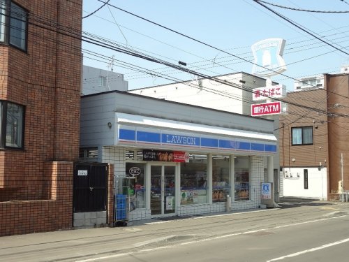 【札幌市中央区南七条西のマンションのコンビニ】