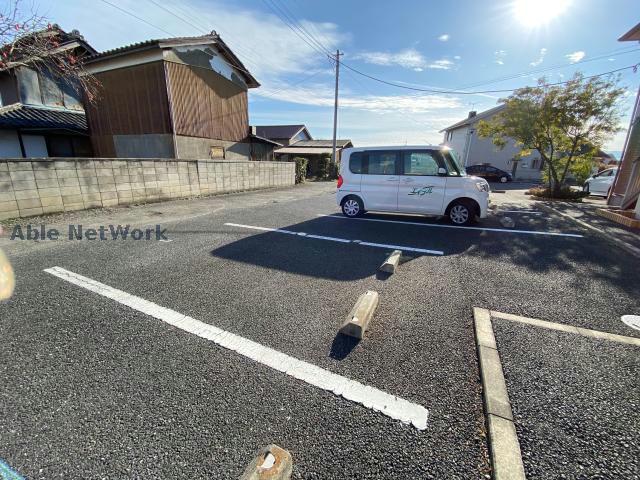 【カーサボナールＡ・Ｂの駐車場】