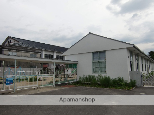 幼稚園・保育園　西条栄光幼稚園（幼稚園・保育園）まで520m