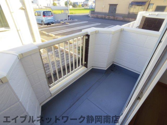 バルコニー　バルコニーがあります