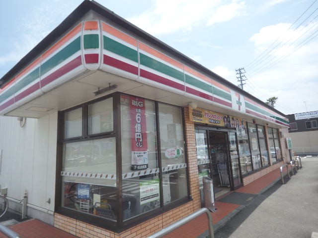 コンビニ　セブンイレブン 藤枝水守店（コンビニ）まで593m