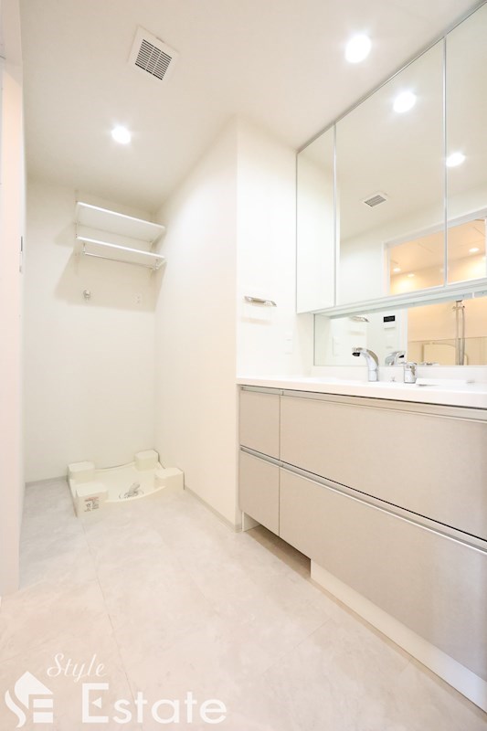 洗面設備　独立洗面台　脱衣所