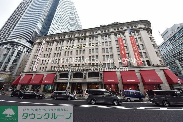 【中央区新川のマンションのショッピングセンター】